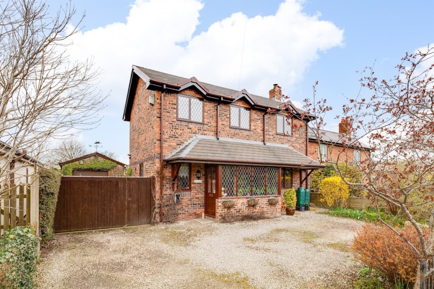 Images for A modern cottage with views and glorious gardens in Huxley Lane
