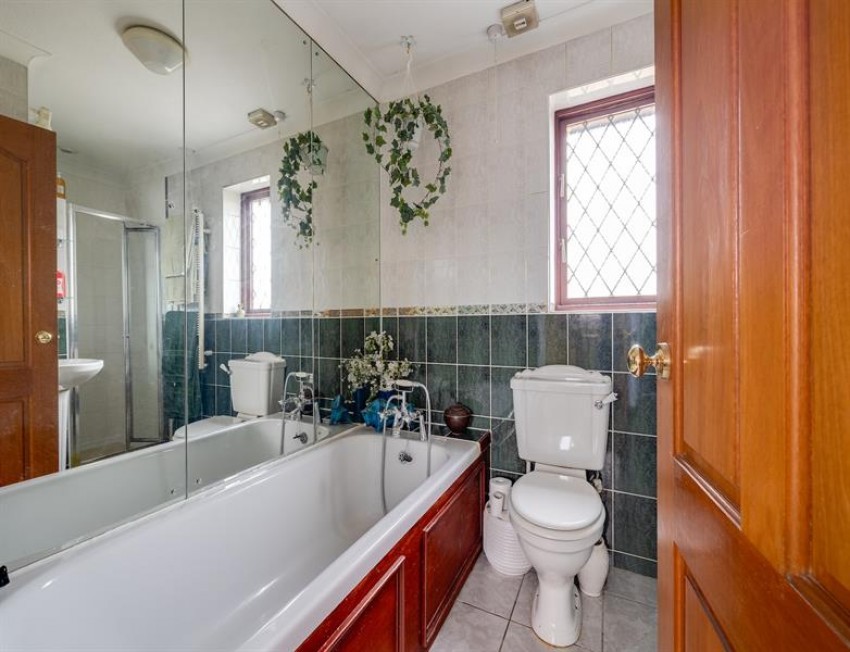 Images for A modern cottage with views and glorious gardens in Huxley Lane