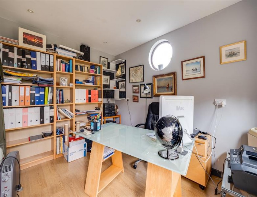 Images for A modern cottage with views and glorious gardens in Huxley Lane
