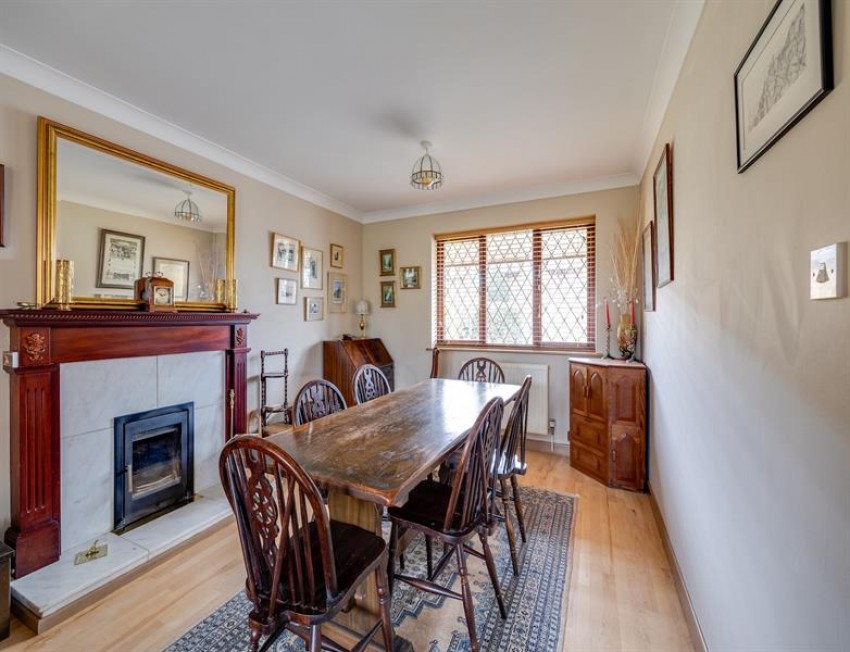 Images for A modern cottage with views and glorious gardens in Huxley Lane