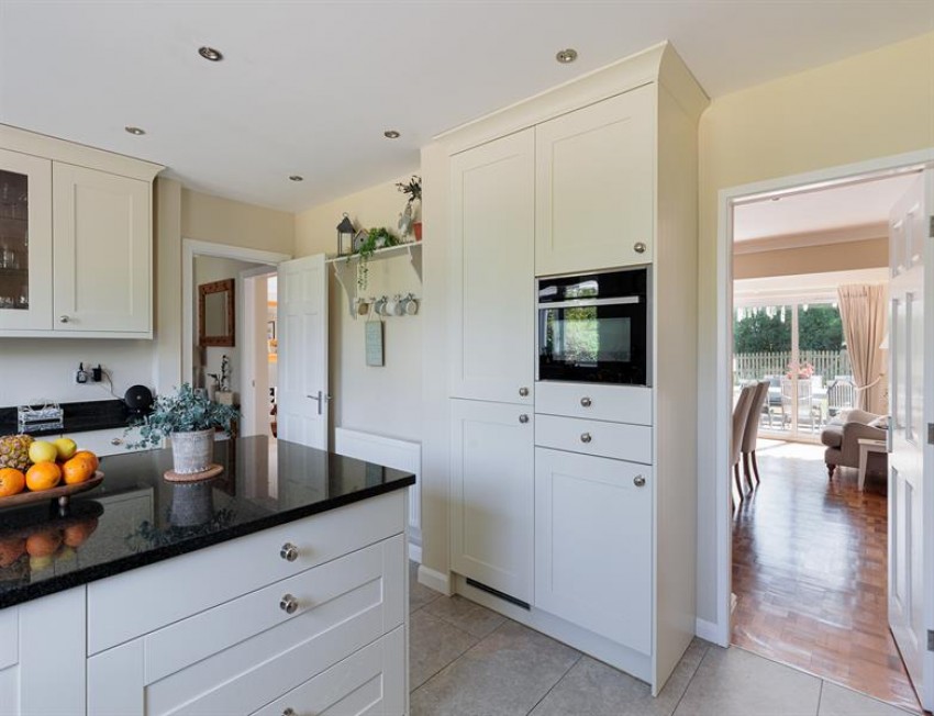 Images for Impeccable house with south facing garden and roof terrrace in Mill Lane