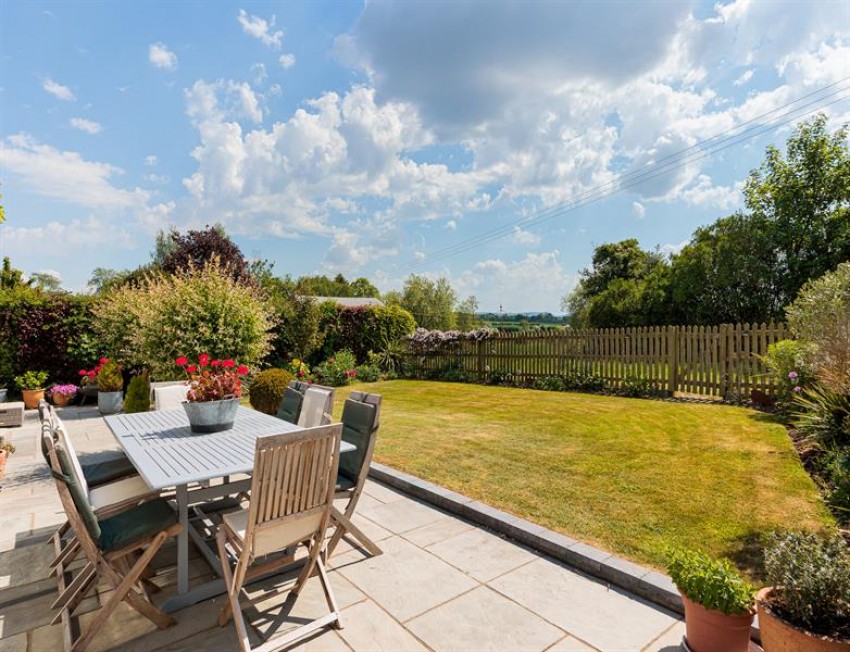Images for Impeccable house with south facing garden and roof terrrace in Mill Lane