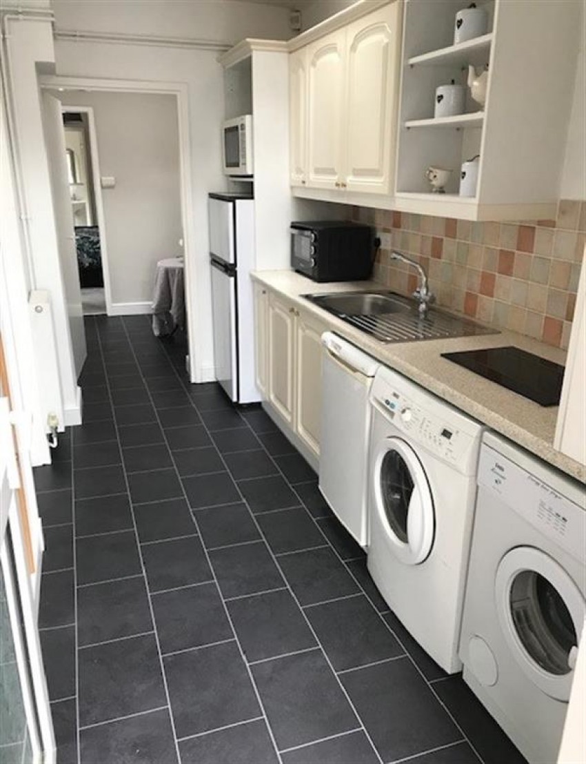 Images for Meadway, Bramhall