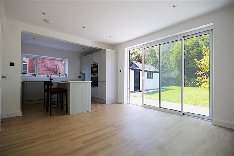 Oakfield Road, Alderley Edge