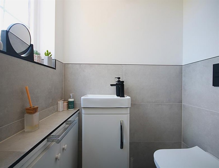Images for Oakfield Road, Alderley Edge