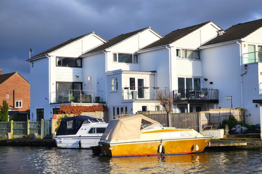 Images for Waterbridge Court, Appleton, Warrington