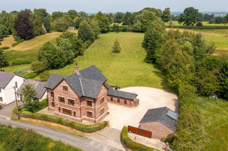 Crabmill Lane, Norley
