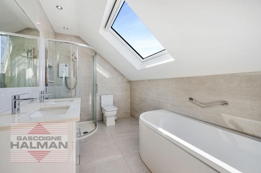 Images for Fownhope Road, Sale, M33