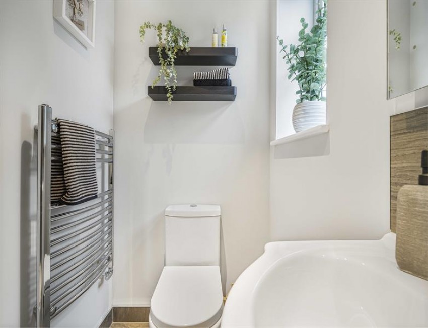 Images for Pickering Crescent, Thelwall, Warrington