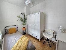 Images for 25a Stamford New Road, Altrincham