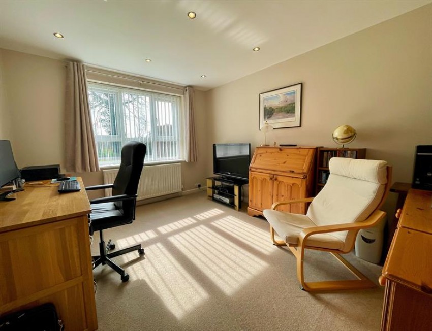 Images for Linnards Lane, Wincham