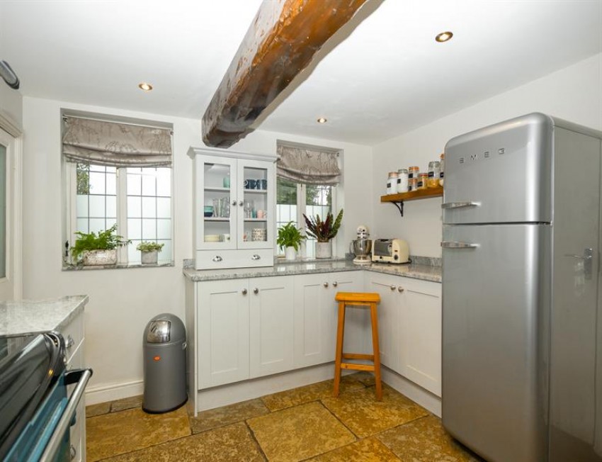 Images for Myrtle Cottage, Moddershall