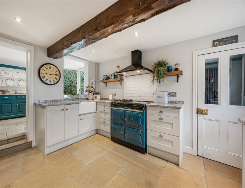 Images for Myrtle Cottage, Moddershall