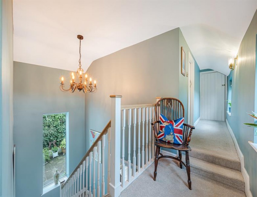 Images for Myrtle Cottage, Moddershall