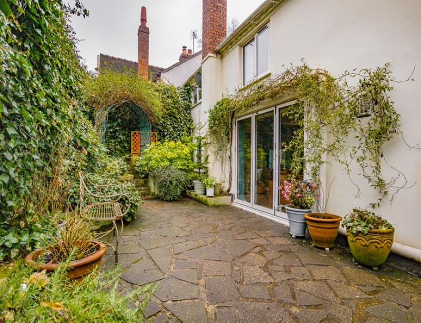 Images for Myrtle Cottage, Moddershall