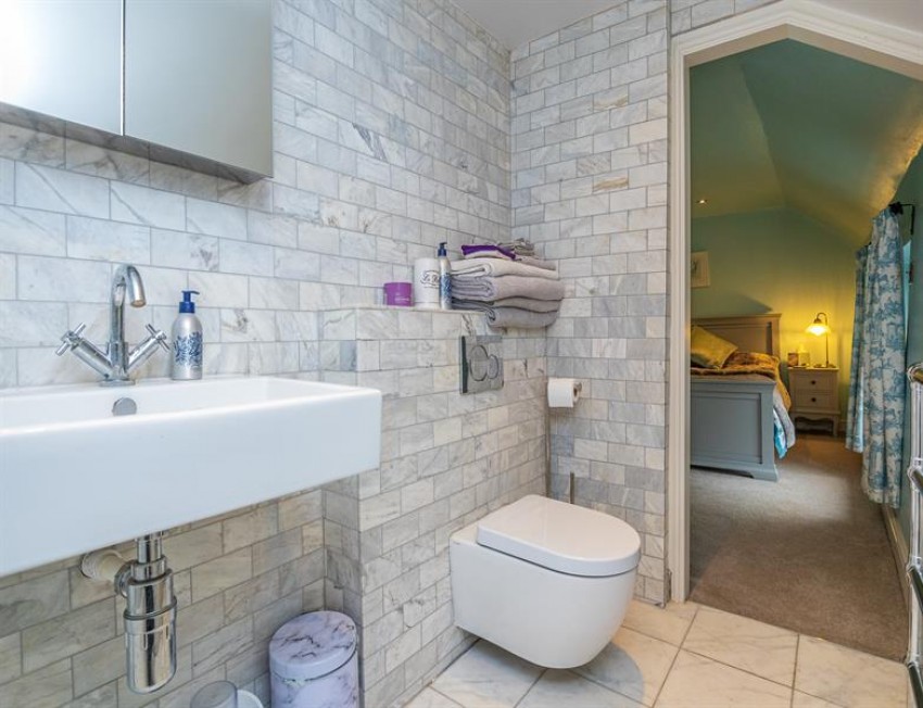 Images for Myrtle Cottage, Moddershall