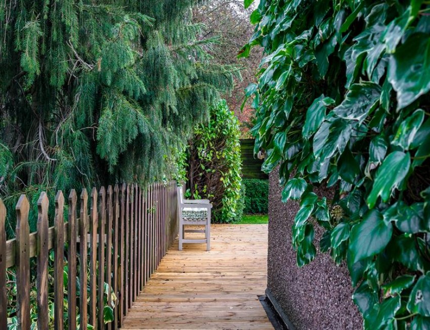 Images for Myrtle Cottage, Moddershall