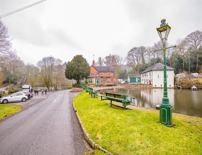 Images for Myrtle Cottage, Moddershall