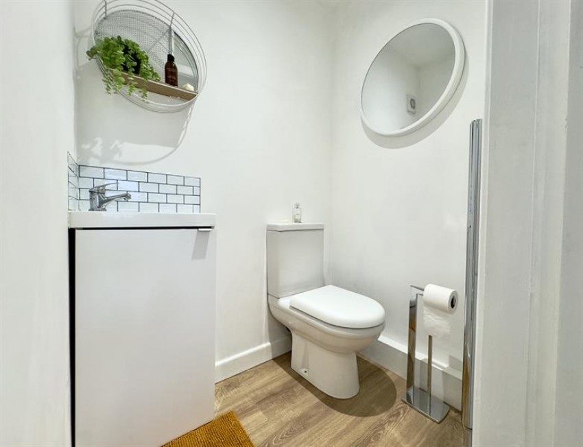 Images for Ivy Road, Poynton
