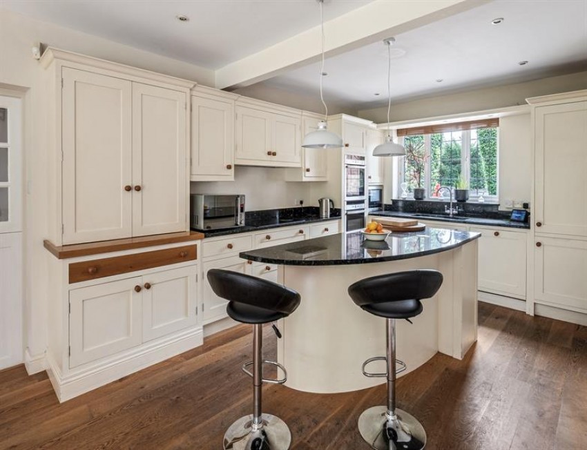 Images for Meadow Drive, Prestbury, Macclesfield