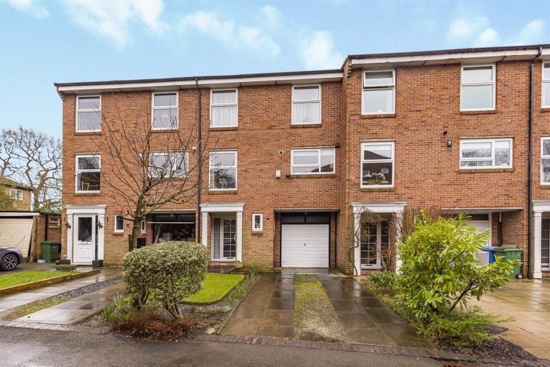 Oakwood Court, Oakwood Lane, Bowdon