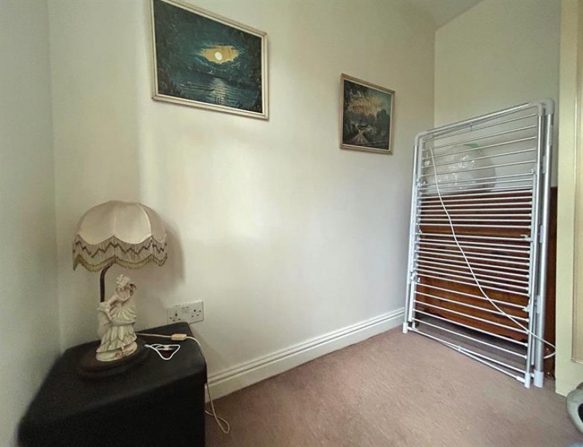 Images for Walnut Grove, Sale