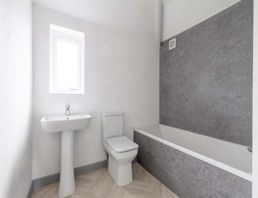 Images for Impeccable house with views in Hilbre Bank