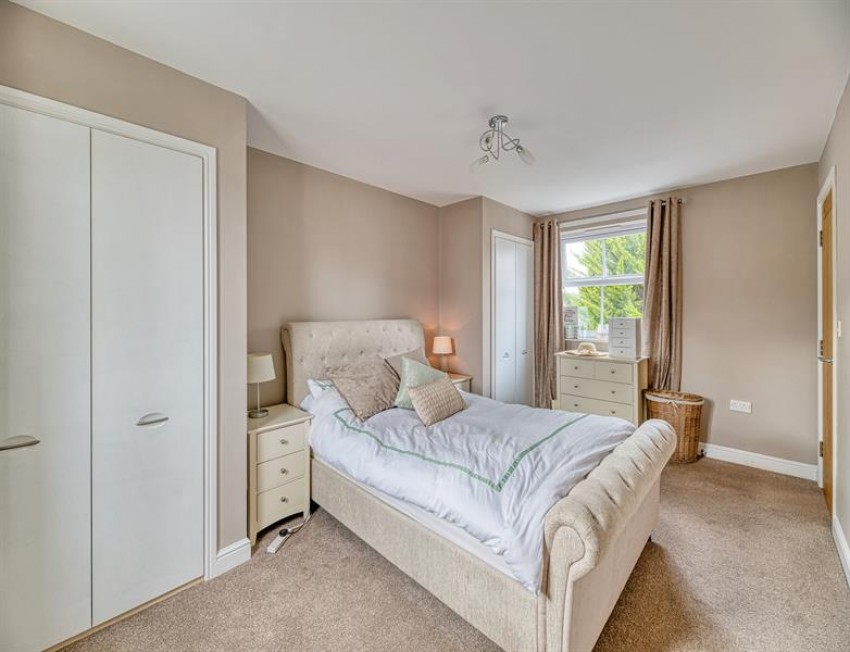 Images for Lower Robin Hood Lane, Helsby, Frodsham