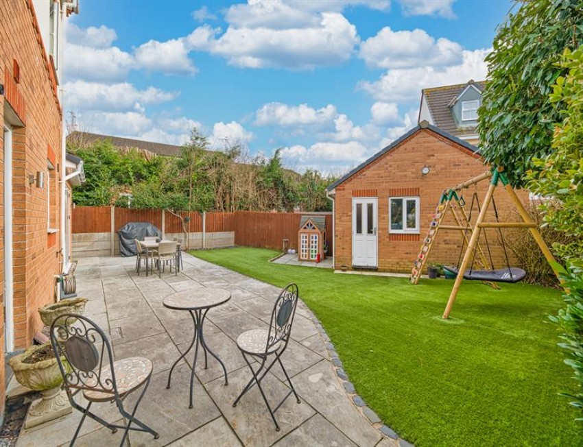 Images for Lower Robin Hood Lane, Helsby, Frodsham