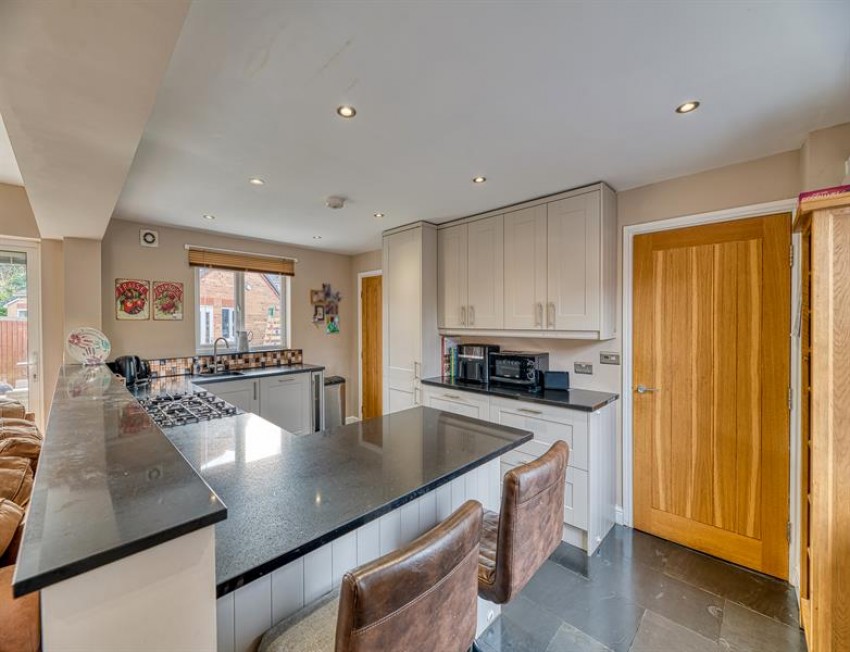 Images for Lower Robin Hood Lane, Helsby, Frodsham