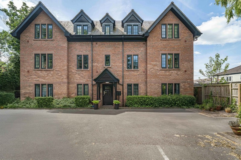 Cherry Lane, Lymm