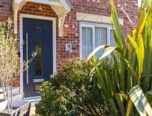 Images for 5 double bedroom freehold house in Sandstone Lane