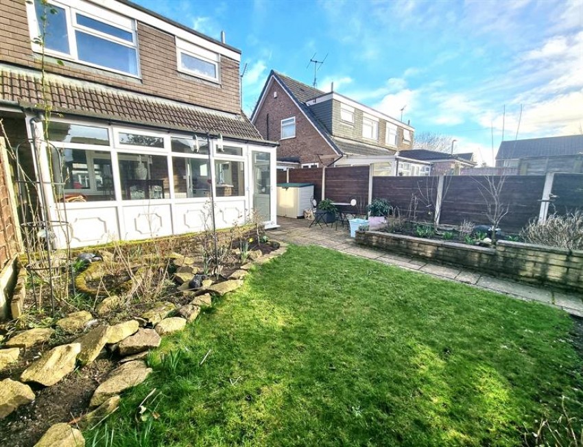 Images for Shenton Park Avenue, Sale
