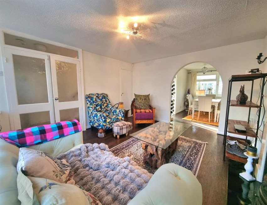 Images for Shenton Park Avenue, Sale
