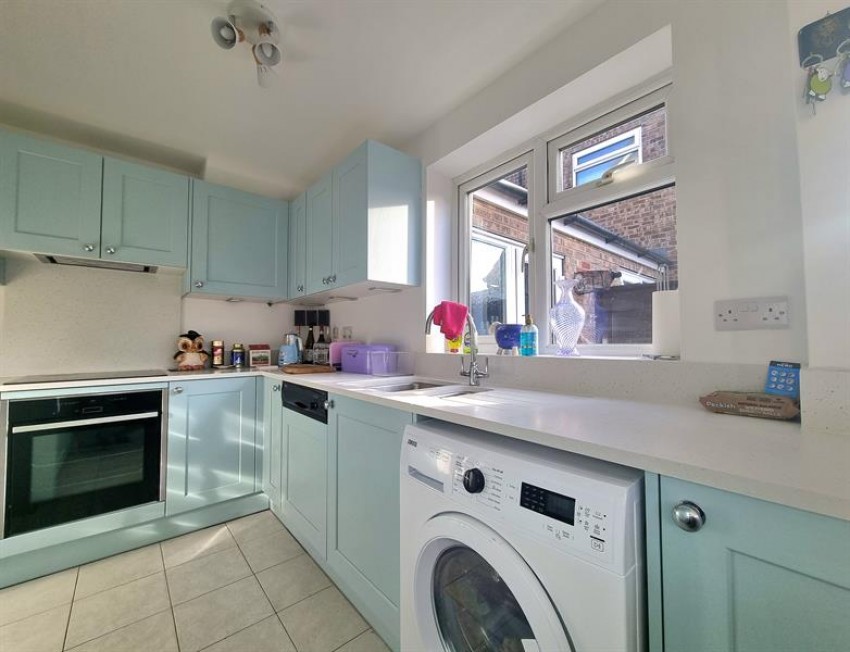 Images for Shenton Park Avenue, Sale