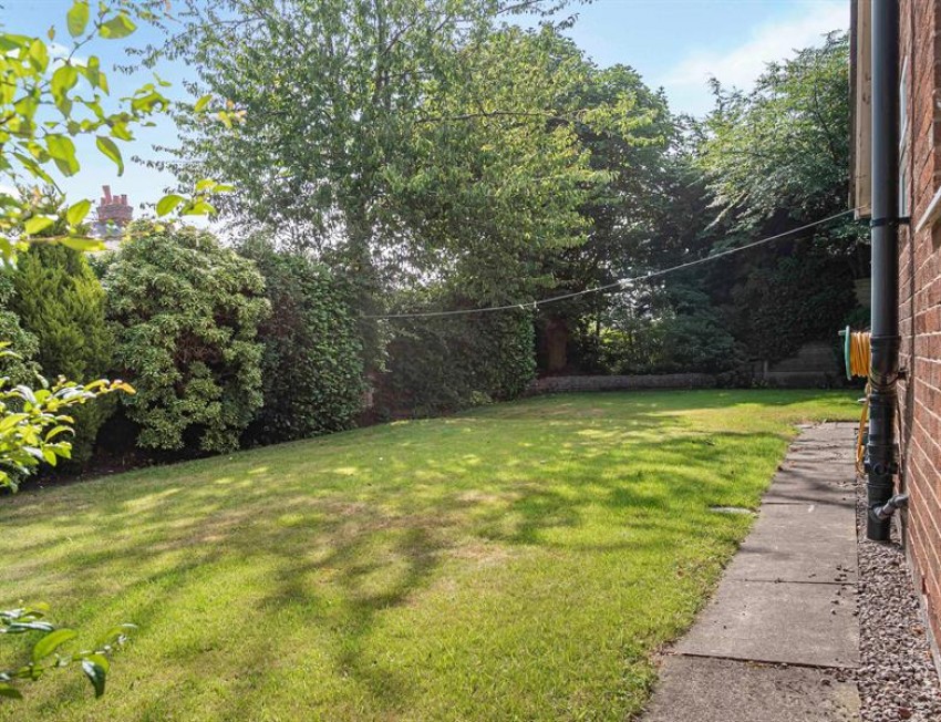 Images for Heatley Close, Lymm