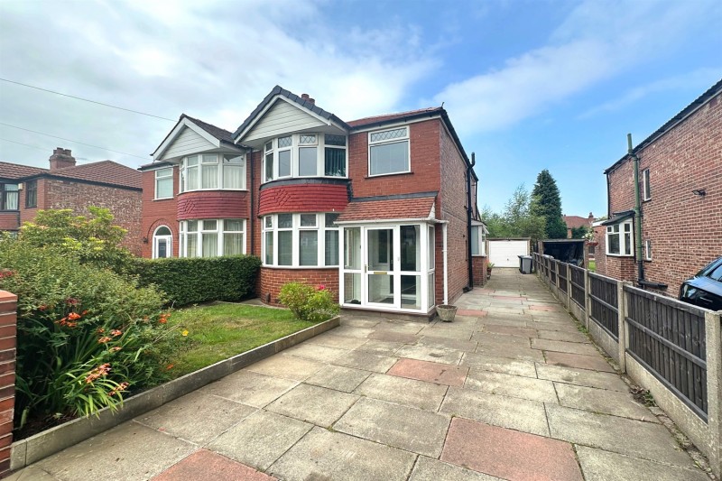 Marford Crescent, Sale