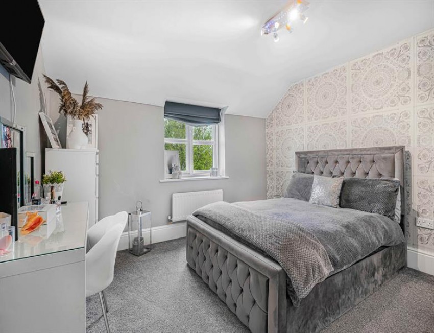 Images for Cloverfield, Lymm