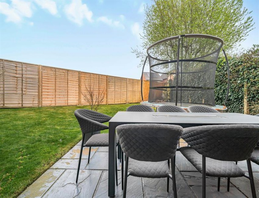 Images for Cloverfield, Lymm