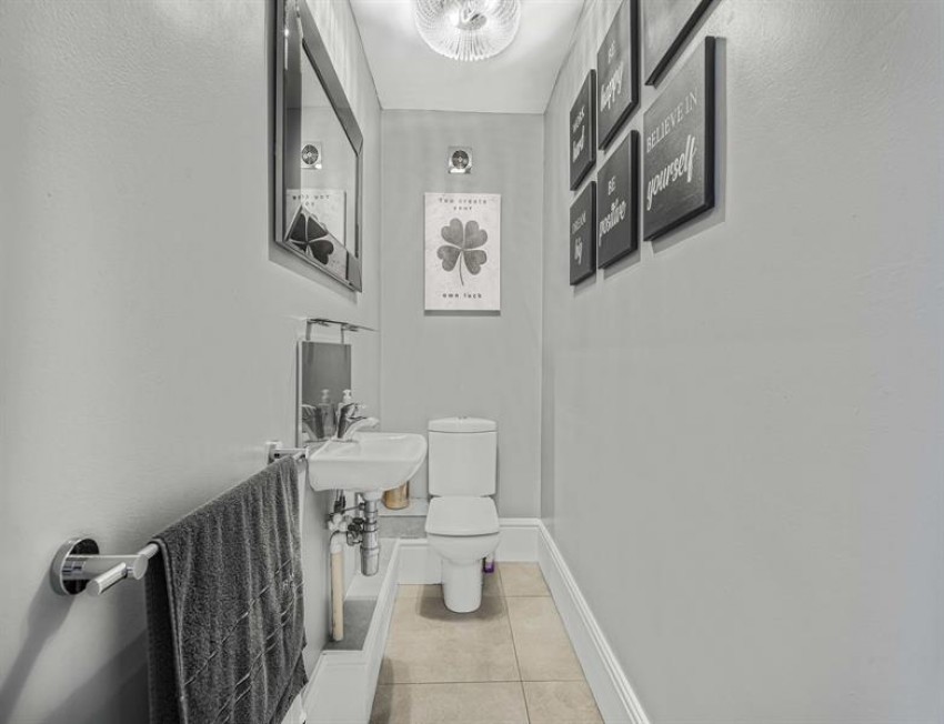 Images for Cloverfield, Lymm