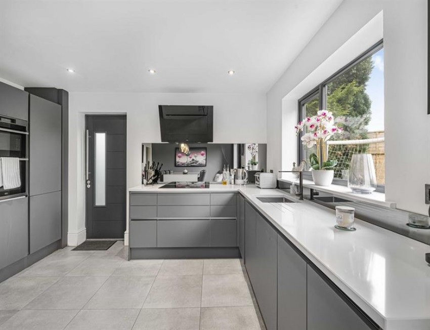 Images for Cloverfield, Lymm
