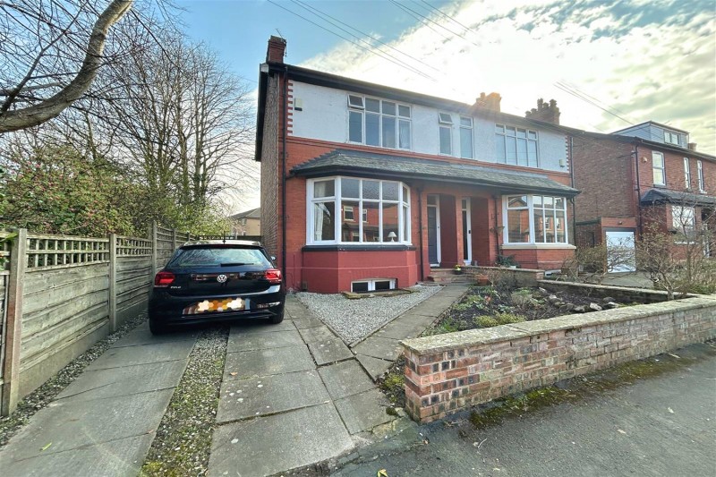 Mornington Road, Sale