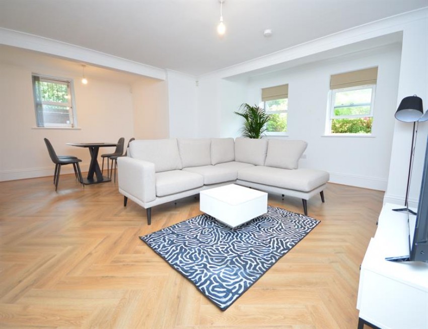 Images for Heaton Gardens, Heaton Moor