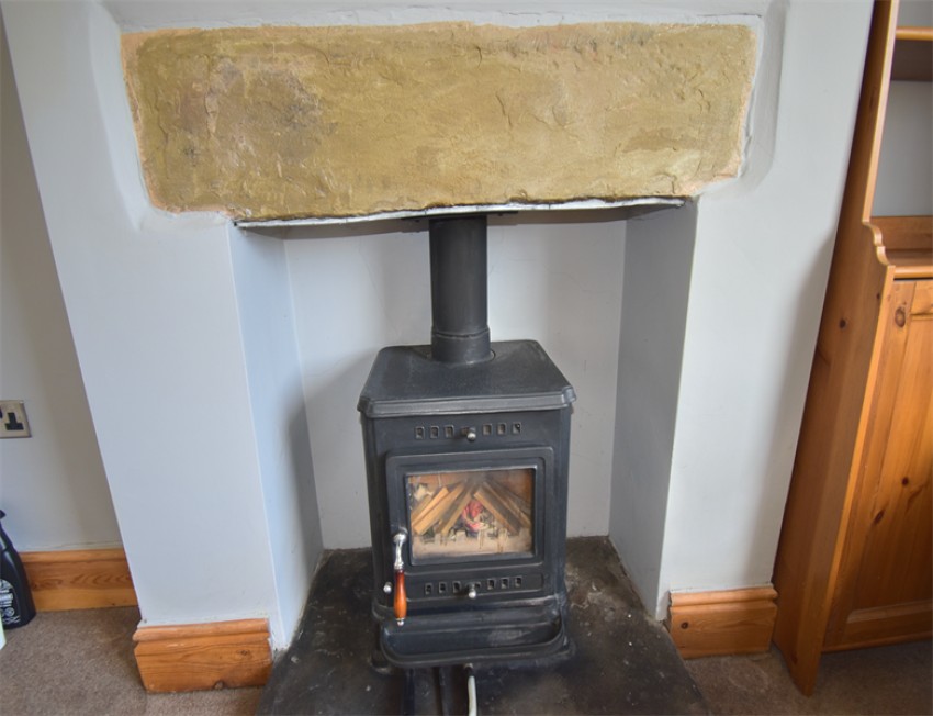 Images for 28 Buxton Road, High Peak