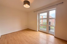 Images for Wharf Road, Sale, M33