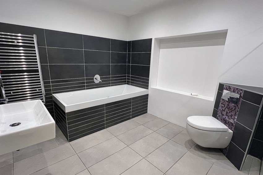 Images for Higham Lane, Hyde, SK14