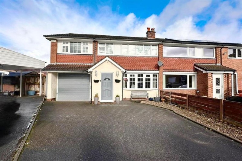 Deva Close, Poynton, SK12