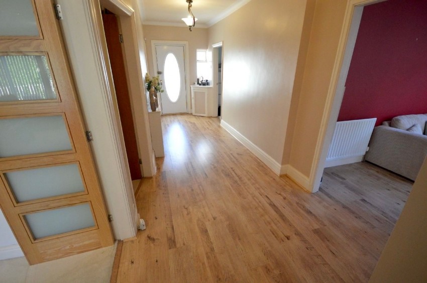 Images for Vale Crescent, Cheadle Hulme, SK8