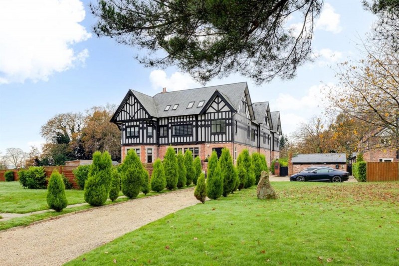 Ferma Lane, Great Barrow, CH3