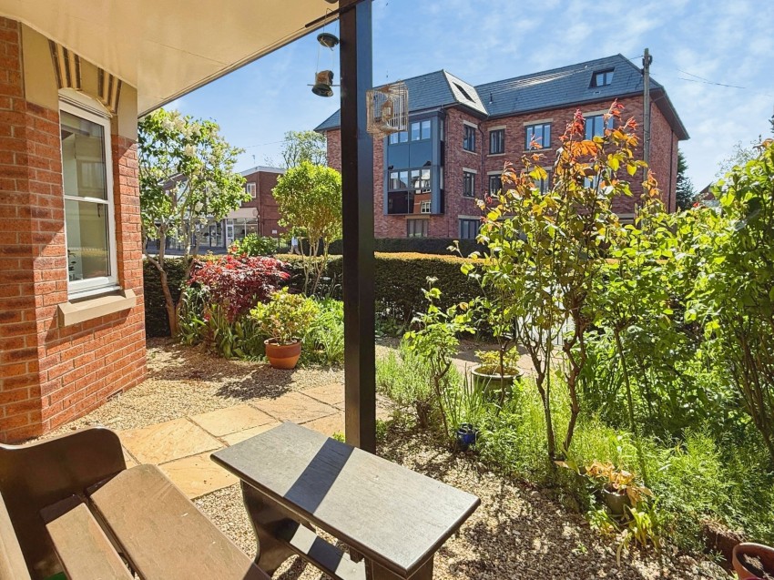Images for Tudor Court, Bramhall, SK7
